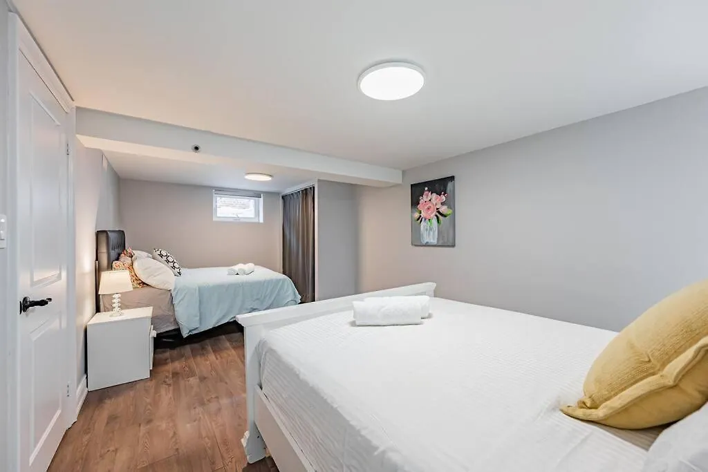 Chalet Cheerful 3 Bedrooms Free Parking Toronto Canada